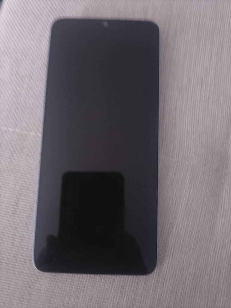 Gsm redmi werkt perfect, Télécoms, Téléphonie mobile | Samsung, Avec simlock (verrouillage SIM), Comme neuf, Enlèvement, Écran tactile