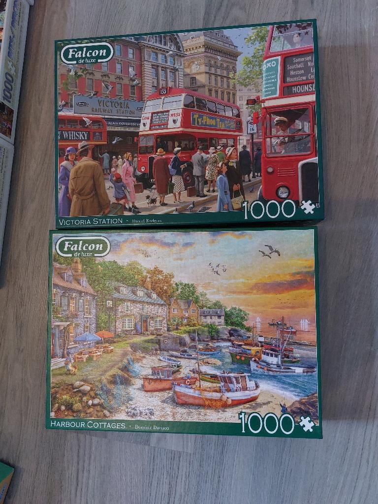 2x Puzzel Falcon 1000 stuks, Hobby en Vrije tijd, Ophalen of Verzenden, 500 t/m 1500 stukjes, Zo goed als nieuw, Legpuzzel