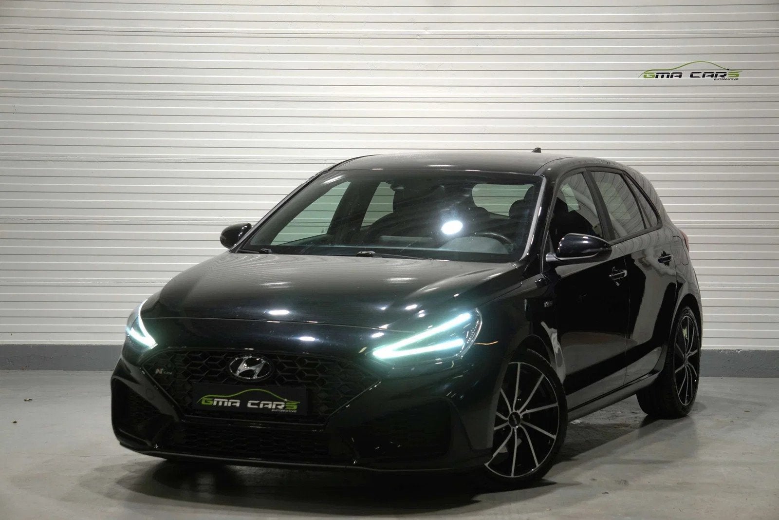 Hyundai i30 i30 1.6 CRDi MHEV Sky N-Line Aut-Navi-HLeder-Led, Auto's, Gebruikt, 4 cilinders, 136 pk, Zwart