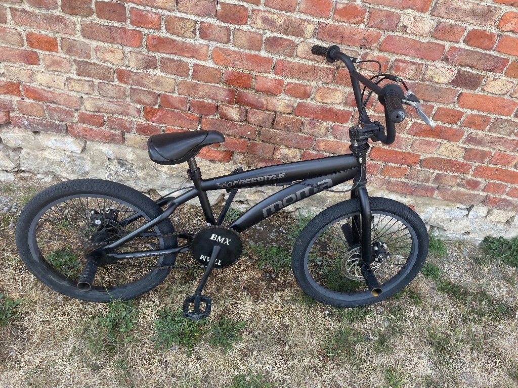 BMX noir, Enlèvement, Frein à disque, Guidon à 360°, Acier