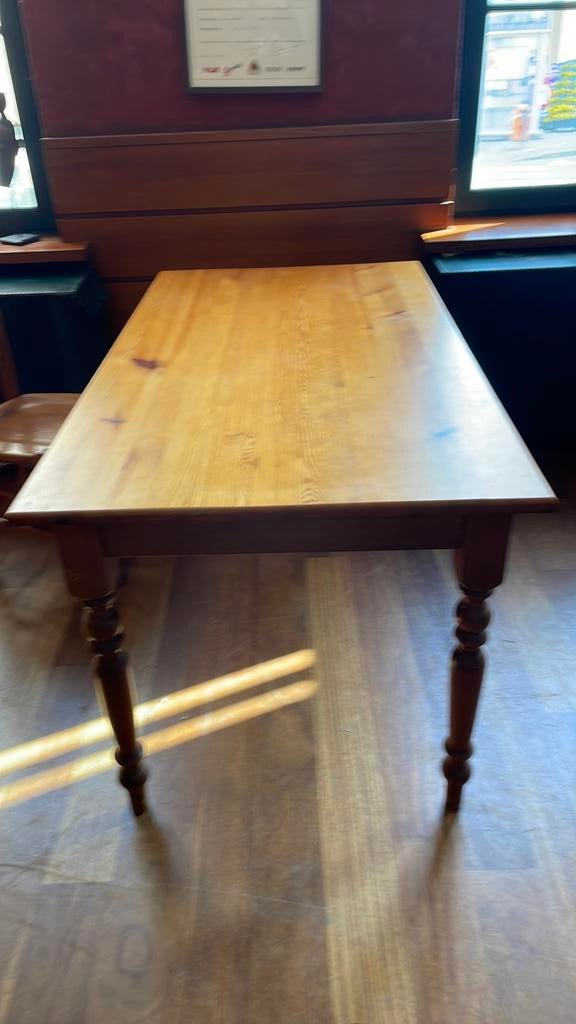Rechthoekige houten tafel, Ophalen