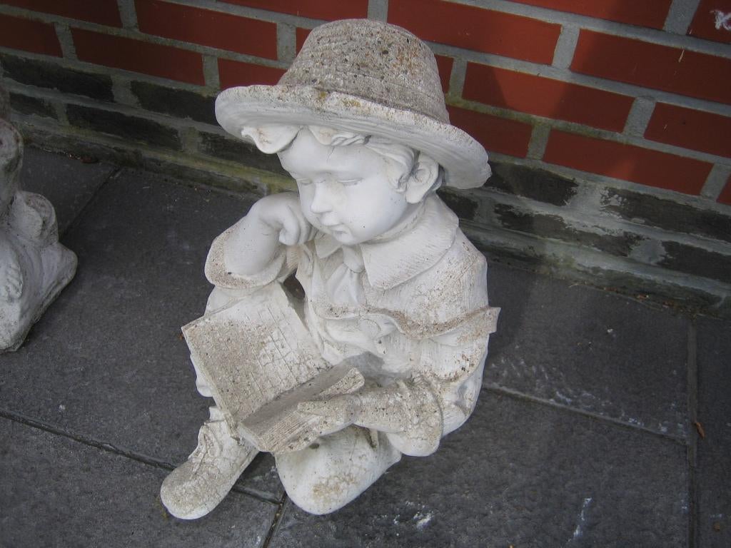 tuinbeeld boeklezer, Enlèvement, Comme neuf, Béton, Homme