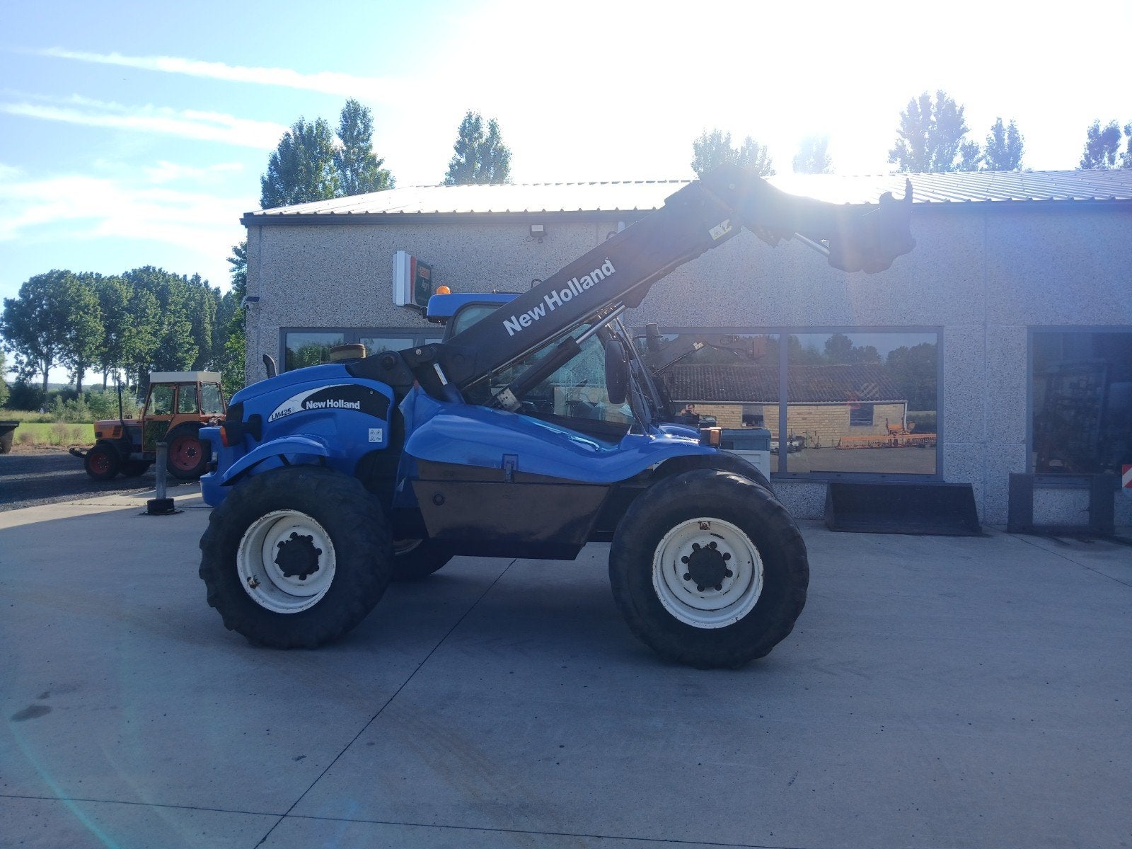 Chariot télescopique New Holland LM425A, Enlèvement, New Holland