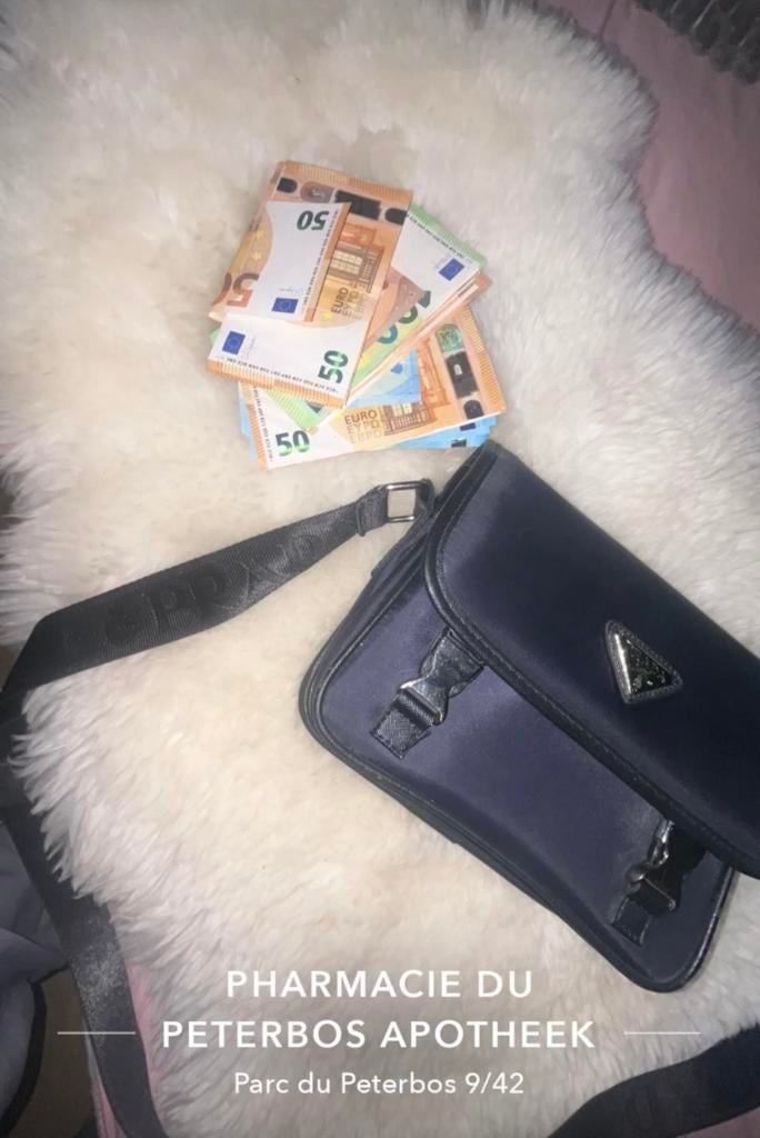 Sacoche prada, Autres marques, Cuir, Comme neuf, Enlèvement