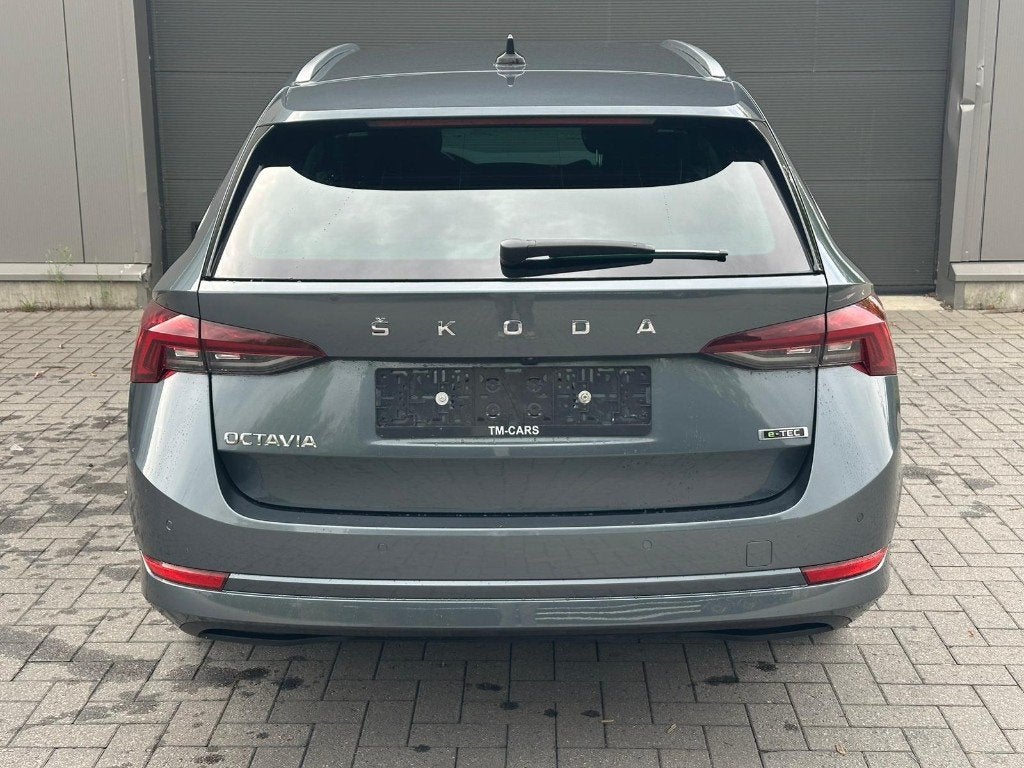 Skoda Octavia break benzine automaat, 1197 cm³, Argent ou Gris, Achat, Euro 6