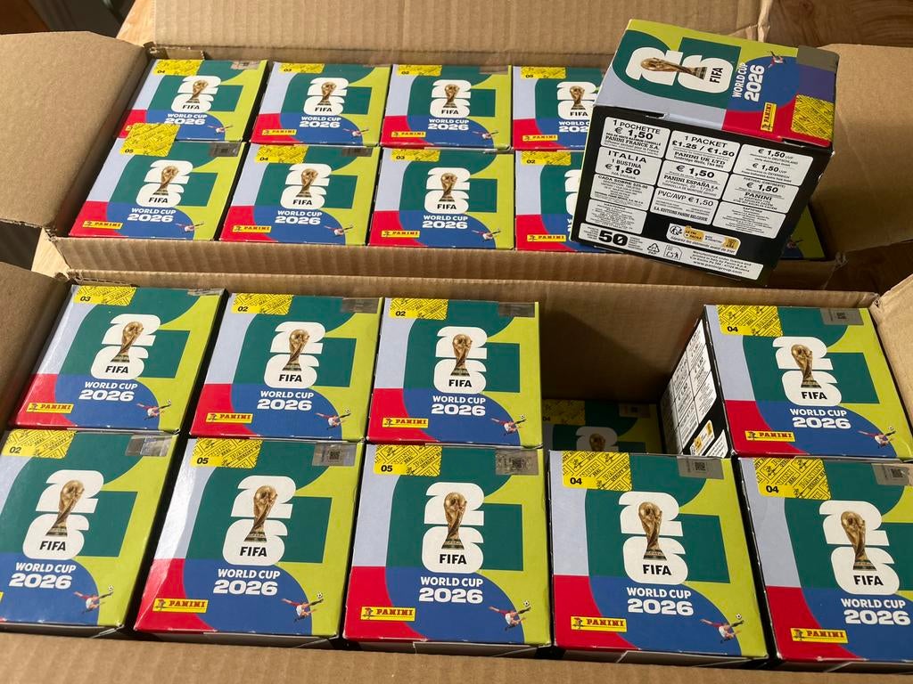 Panini Wk Fifa World Cup 2026 sticker Box  50 pakjes NIEUW, Enlèvement, Comme neuf, Autocollant