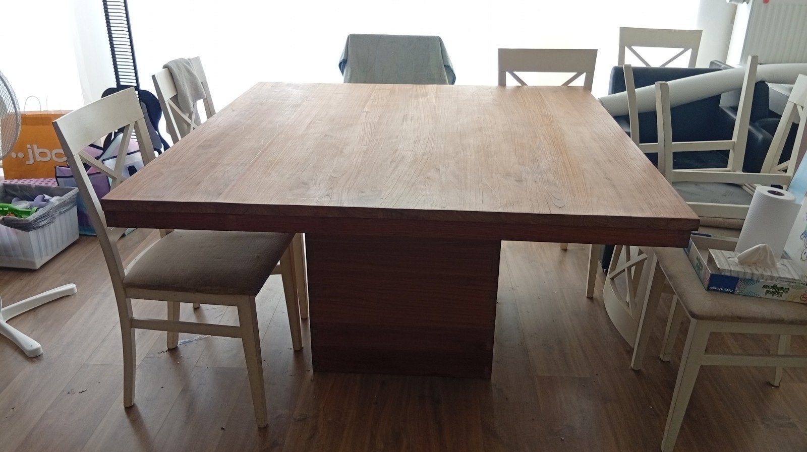 massieve houte vierkante tafel, Ophalen, Zo goed als nieuw, Vierkant