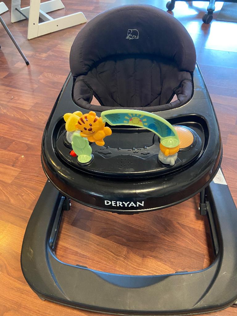 Déambulateur pour bébés, Enlèvement, Comme neuf, Mobile, À roulettes