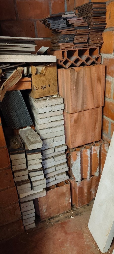 gratis bouwstenen, Doe-het-zelf en Bouw, Ophalen, Zo goed als nieuw, Bakstenen