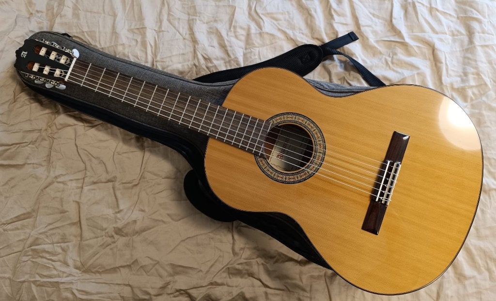 Alhambra 3c - Klassieke gitaar + Toebehoren + Waardebon 45€, Ophalen, Zo goed als nieuw, Klassieke of Spaanse gitaar
