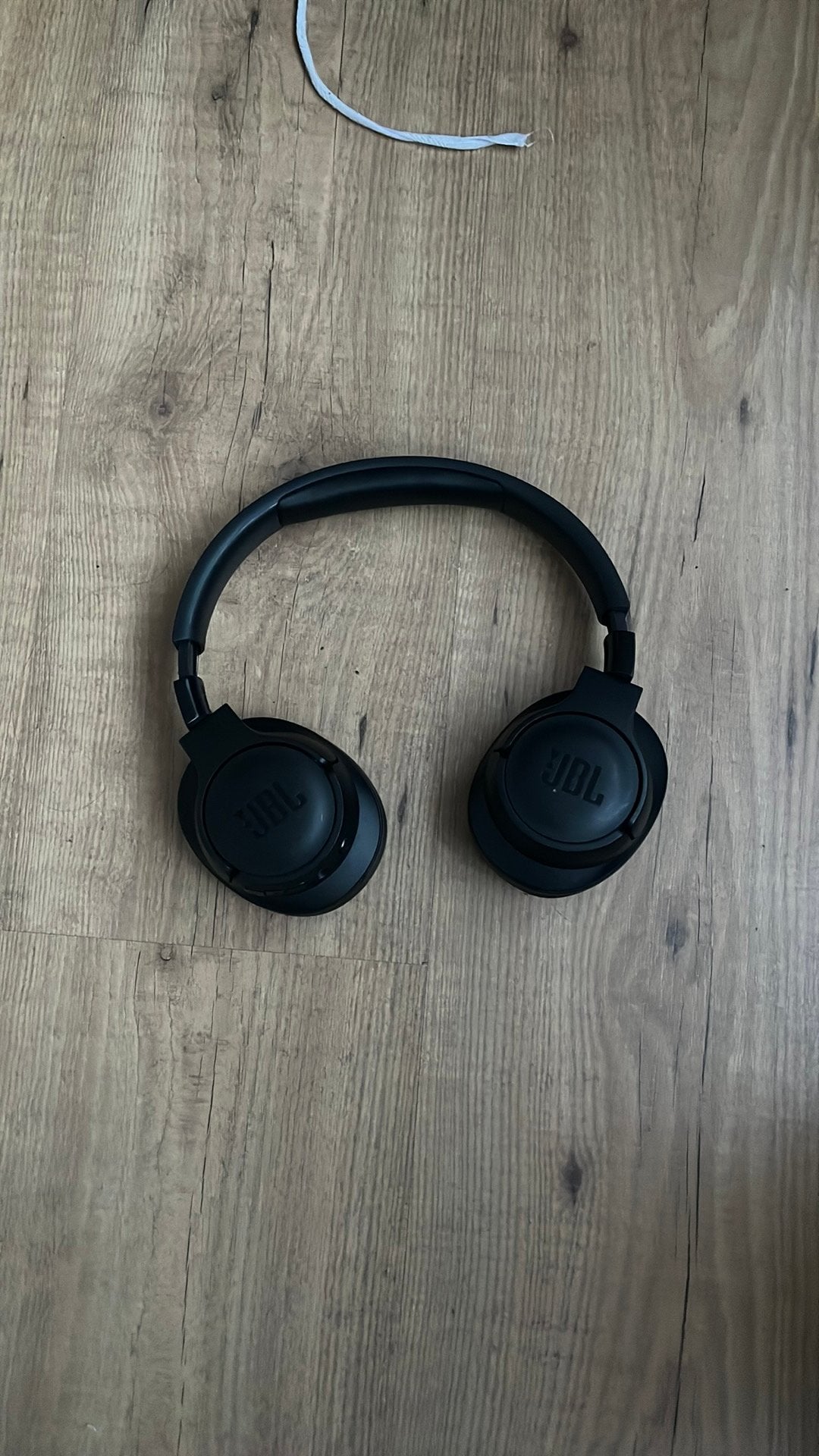 JBL tune 710BT, Zo goed als nieuw, Over oor (circumaural), Draadloos, Ophalen