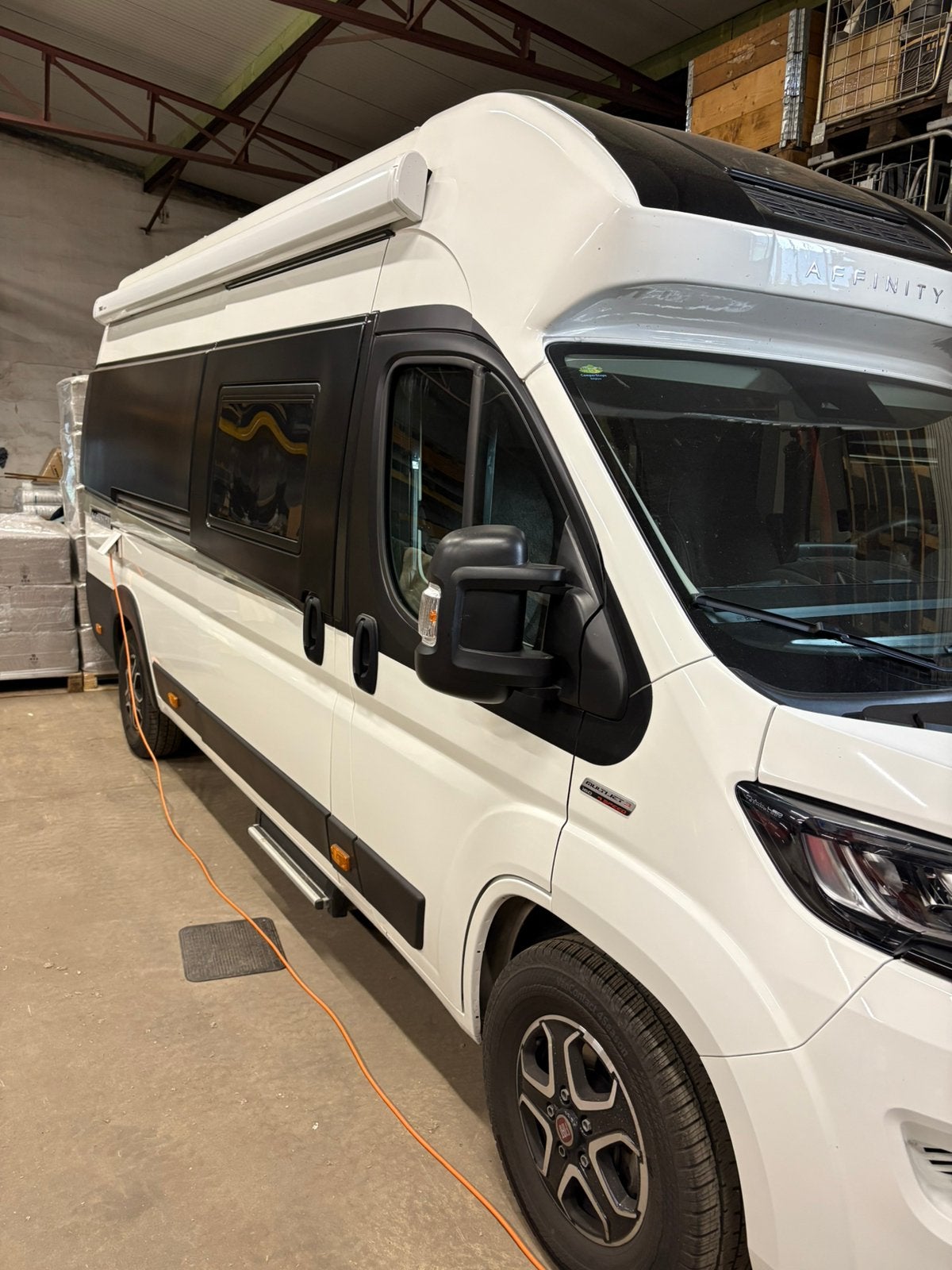 Affinity one * AUTOMAAT * 2022 * 15000km * Ruimte wonder *, Caravanes & Camping, Camping-cars, Fiat, Diesel, Automatique, Particulier
