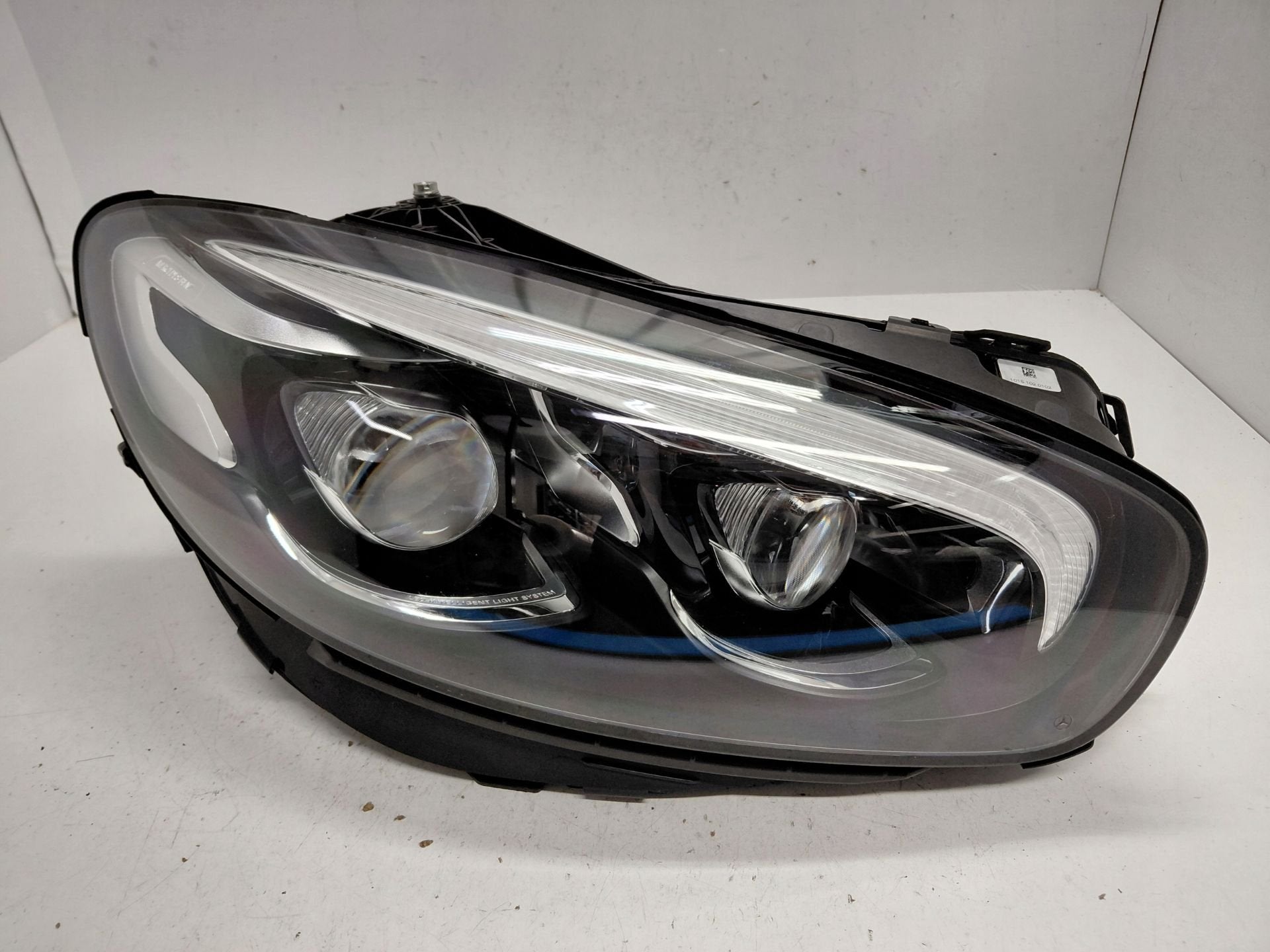 Phare droit Mercedes SL W231 A2319067800, Mercedes-Benz AG, Mercedes-Benz, Utilisé, Mercedesstrasse 120
70372  Stuttgart, DE