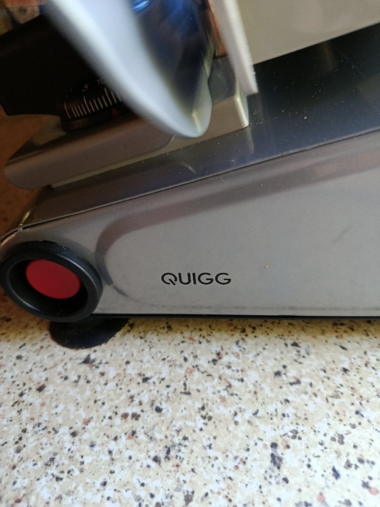Te koop snijmachine Quigg, Ophalen, Zo goed als nieuw, Metaal, Snijmachine