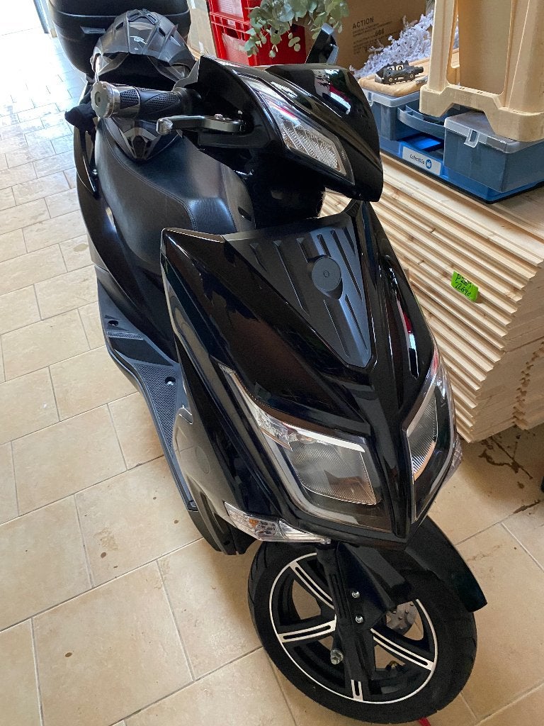 Elektrische scooter Sunra, Ophalen, Zo goed als nieuw, Overige merken