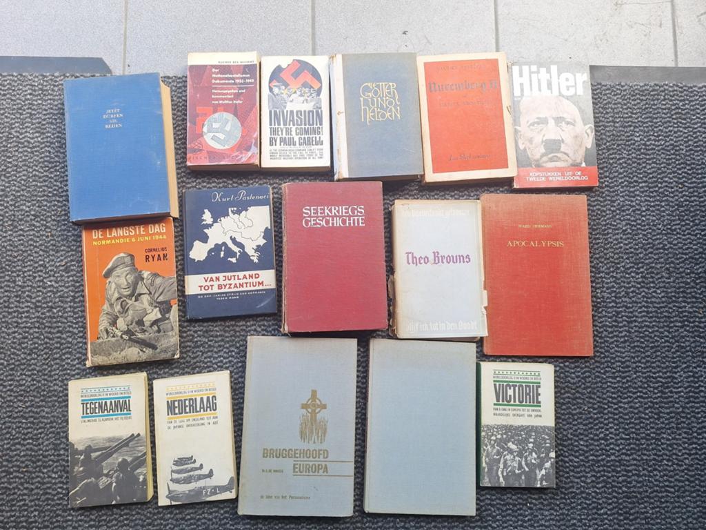 Lot de livres en allemand, Enlèvement
