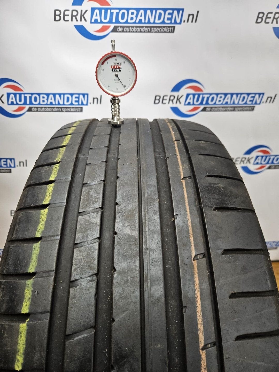 2x Goodyear Eagle F1 AS2 285/45 R20 112Y AO XL SUV 4x4 285/4, Autos : Pièces & Accessoires, Pneus & Jantes, 285 mm, Véhicule de tourisme