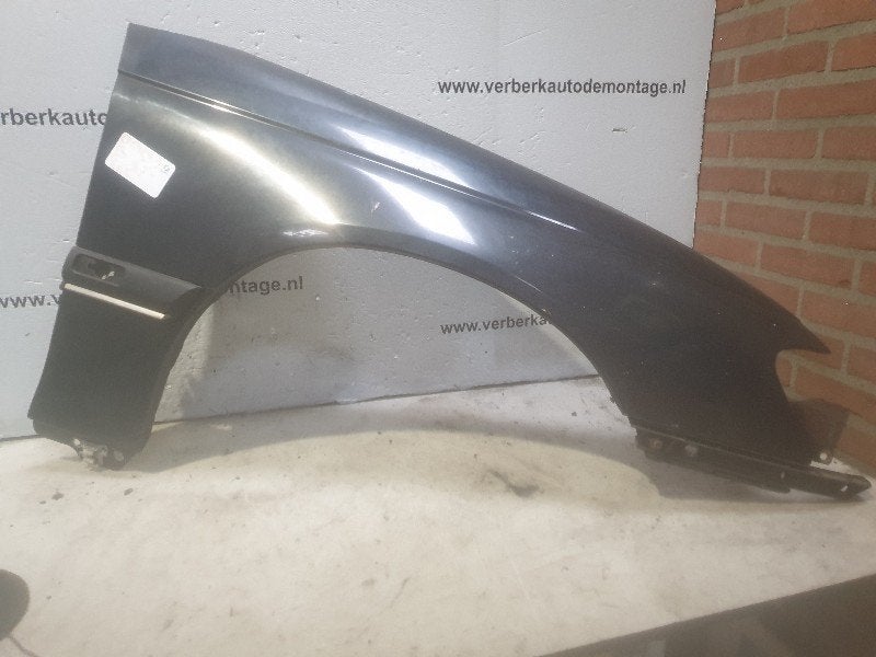 SPATBORD RECHTS VOOR Opel Omega B Caravan (21 / 22 / 23), Gebruikt, Opel, Opel Automobile GmbH, Spatbord