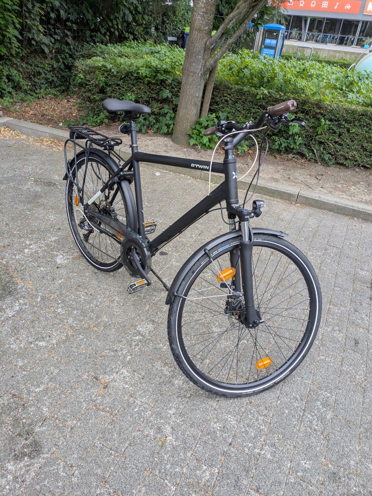 Vélo de ville / trekking B'TWIN – Très bon état, Enlèvement, Frein à disque