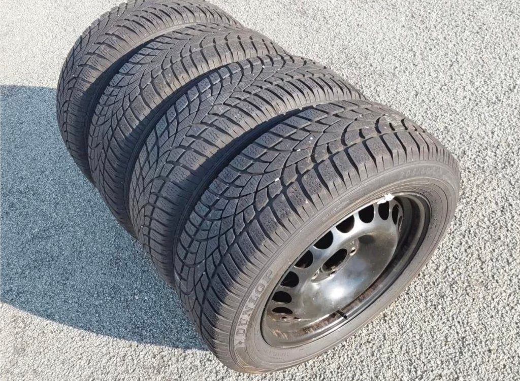 Jantes et pneus hiver 205/60-16 pour Audi, VW, Seat et Skoda, Pneus et Jantes, Pneus hiver, 16 pouces, 205 mm
