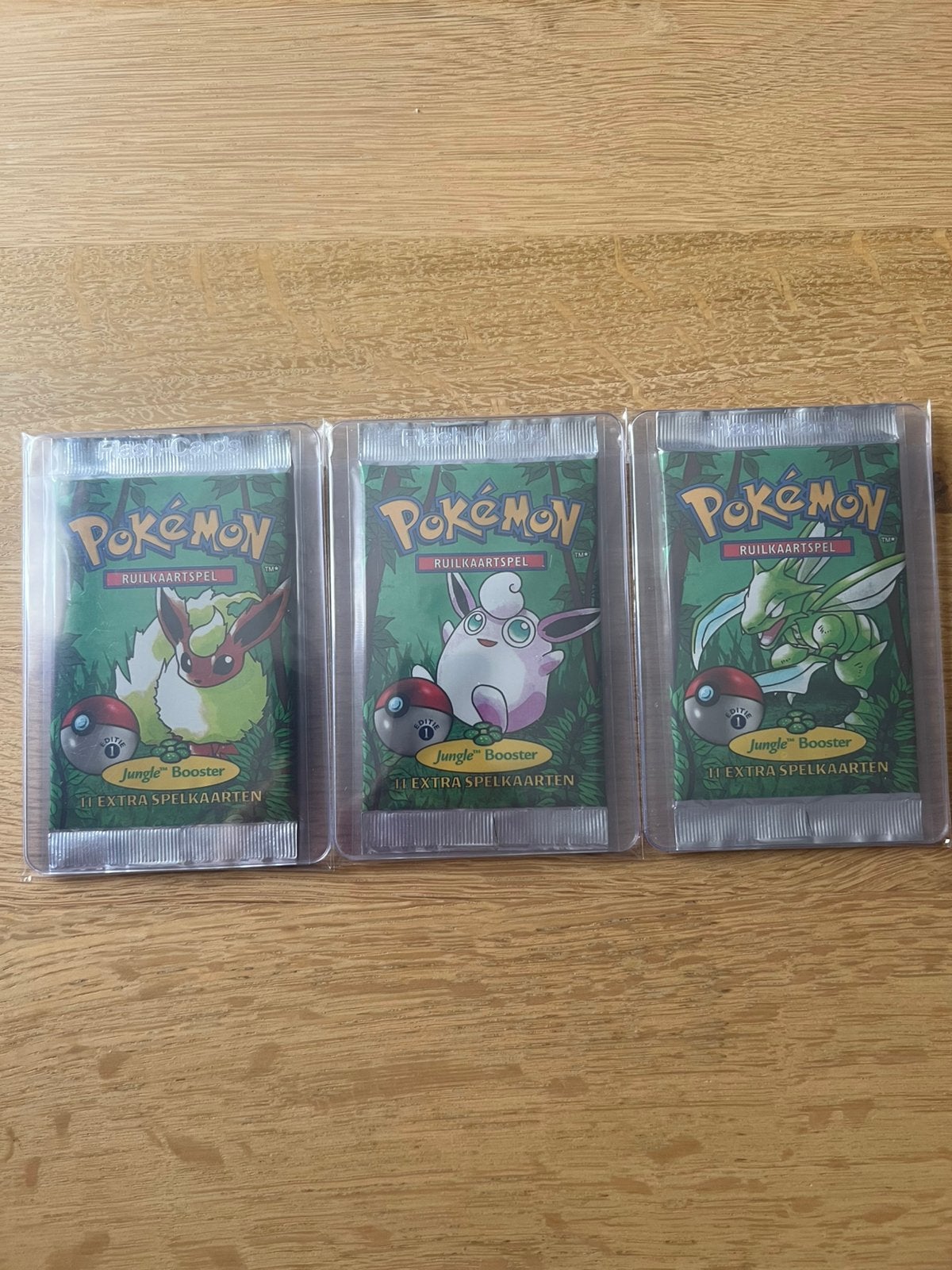 Jungle Eerste Editie Booster pack art set(light)+lege box, Ophalen, Zo goed als nieuw, Booster