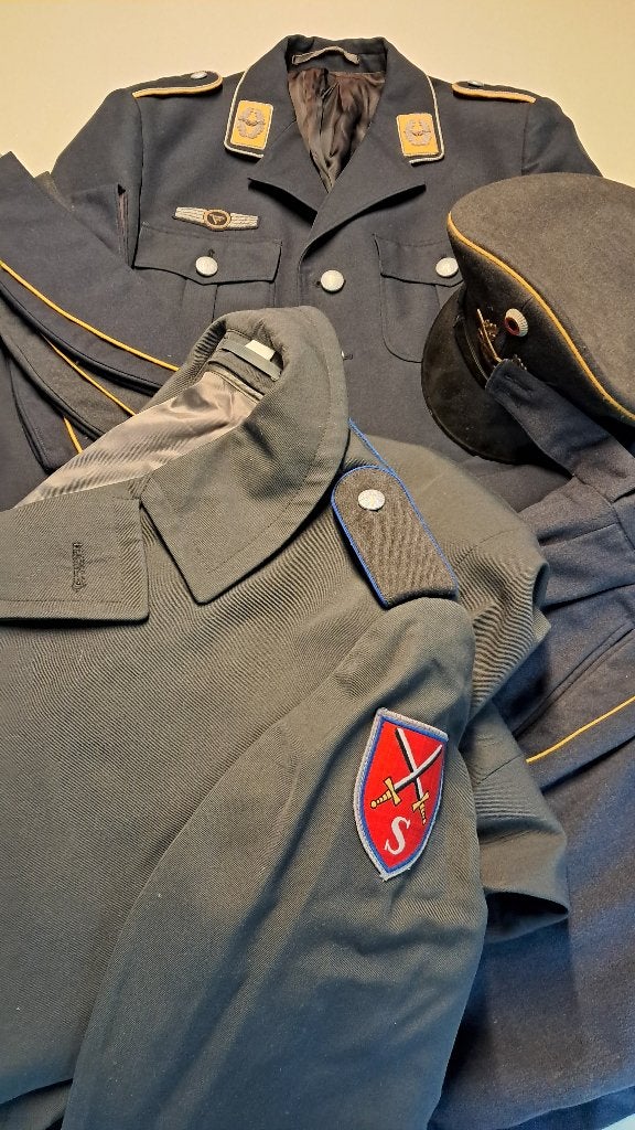 ALLEMAGNE - LOT BUNDESWEHR, Collections, Enlèvement ou Envoi, Armée de l'air, Vêtements ou Chaussures