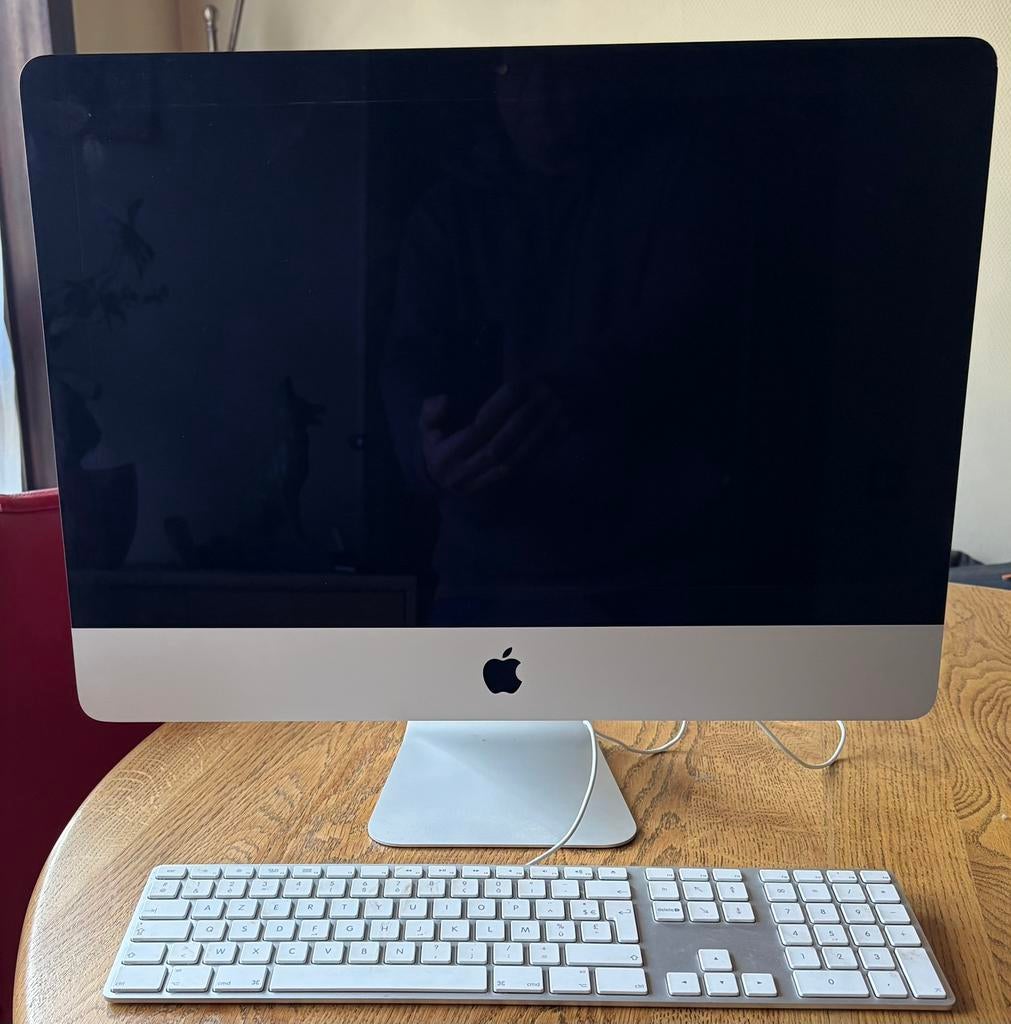 Te koop iMac 21.5 inch, Computers en Software, Ophalen, Zo goed als nieuw, IMac