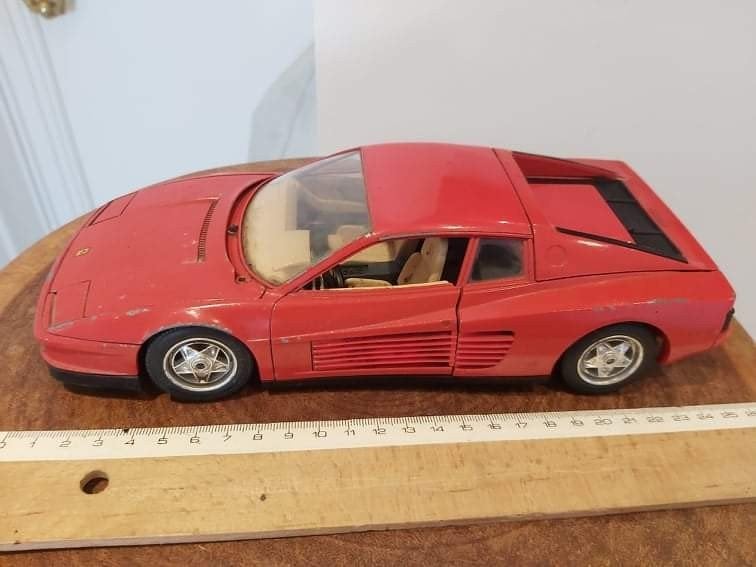 Ferrari Testarossa 1:18 Modelauto – Bburago – Made in Italy, Hobby en Vrije tijd, Modelauto's | 1:43, Ophalen of Verzenden