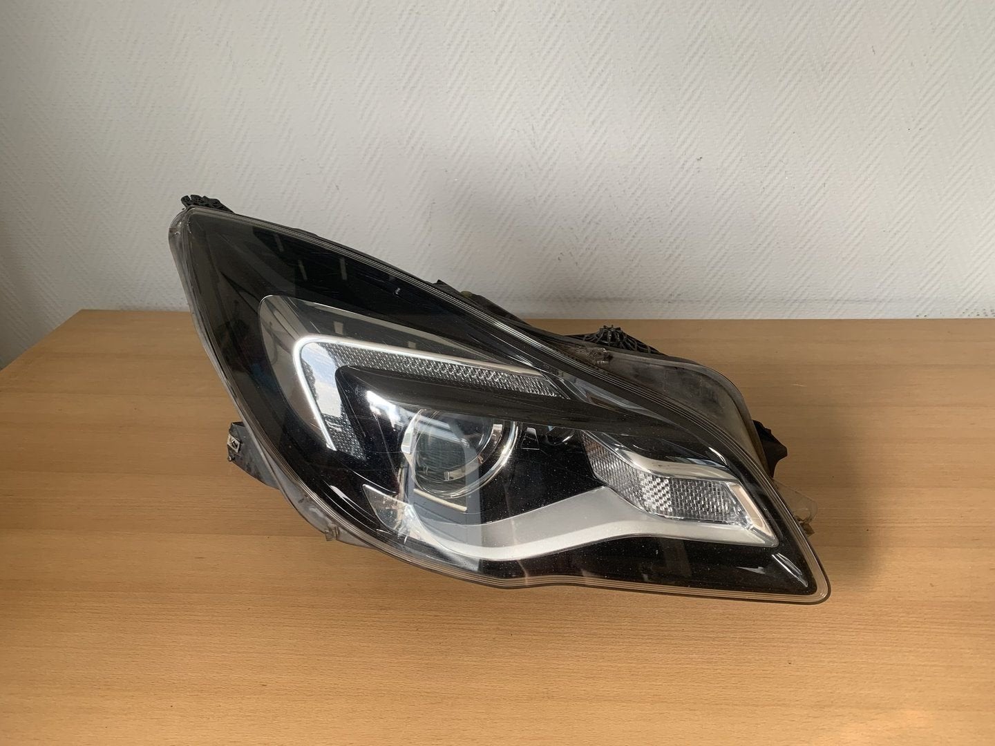koplamp rechts opel insignia A 2013 tot 2017 13409907RH, Autos : Pièces & Accessoires, Éclairage, Opel, Utilisé, Enlèvement ou Envoi