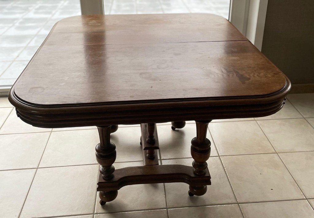 Belle table de Malines authentique en chêne massif., Enlèvement