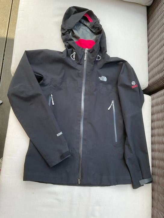 Veste imperméable The North Face Summit Series taille M, Vêtements | Femmes, Enlèvement, Comme neuf, Taille 38/40 (M)