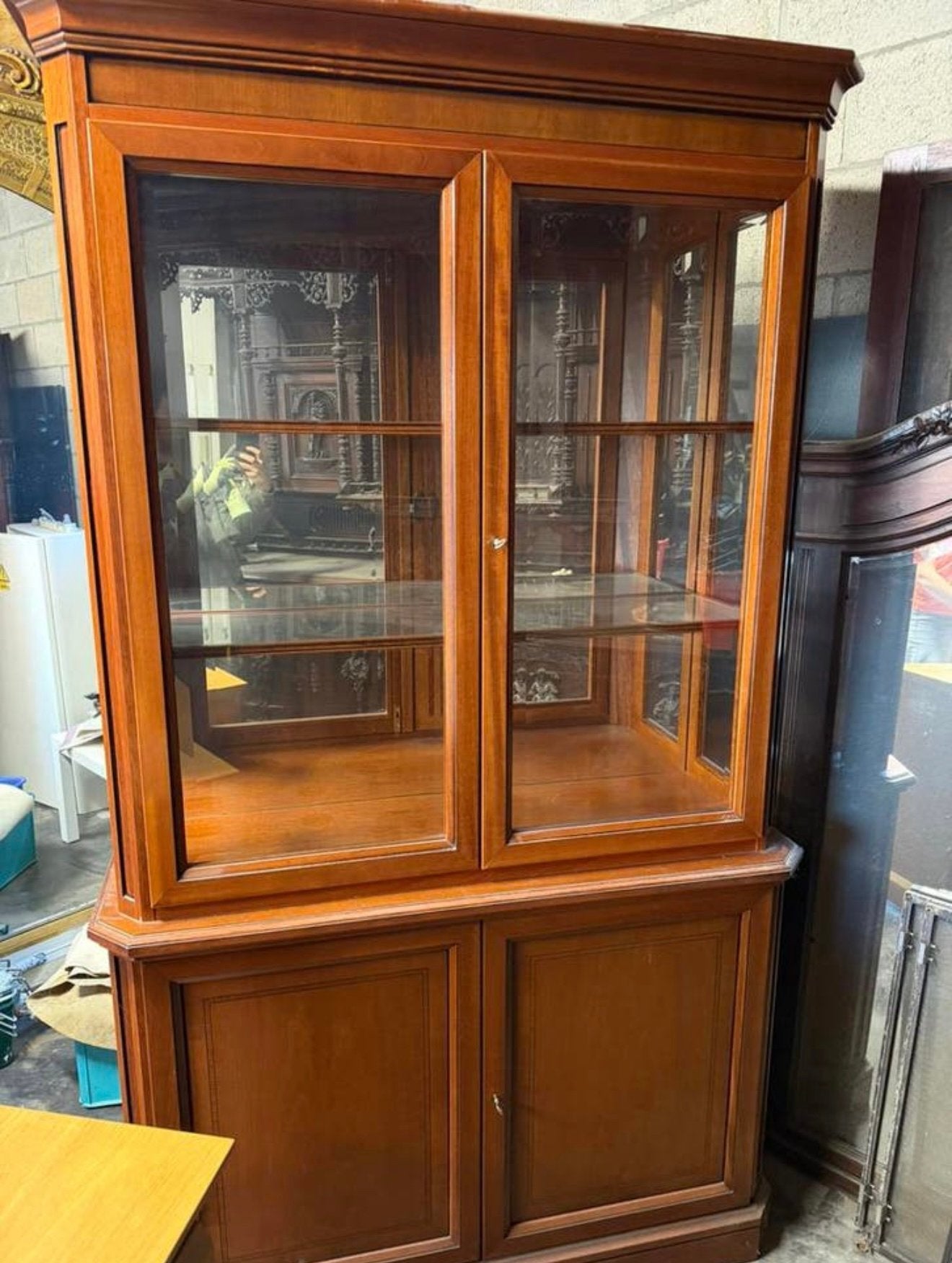 Vitrine kast, Enlèvement, Utilisé