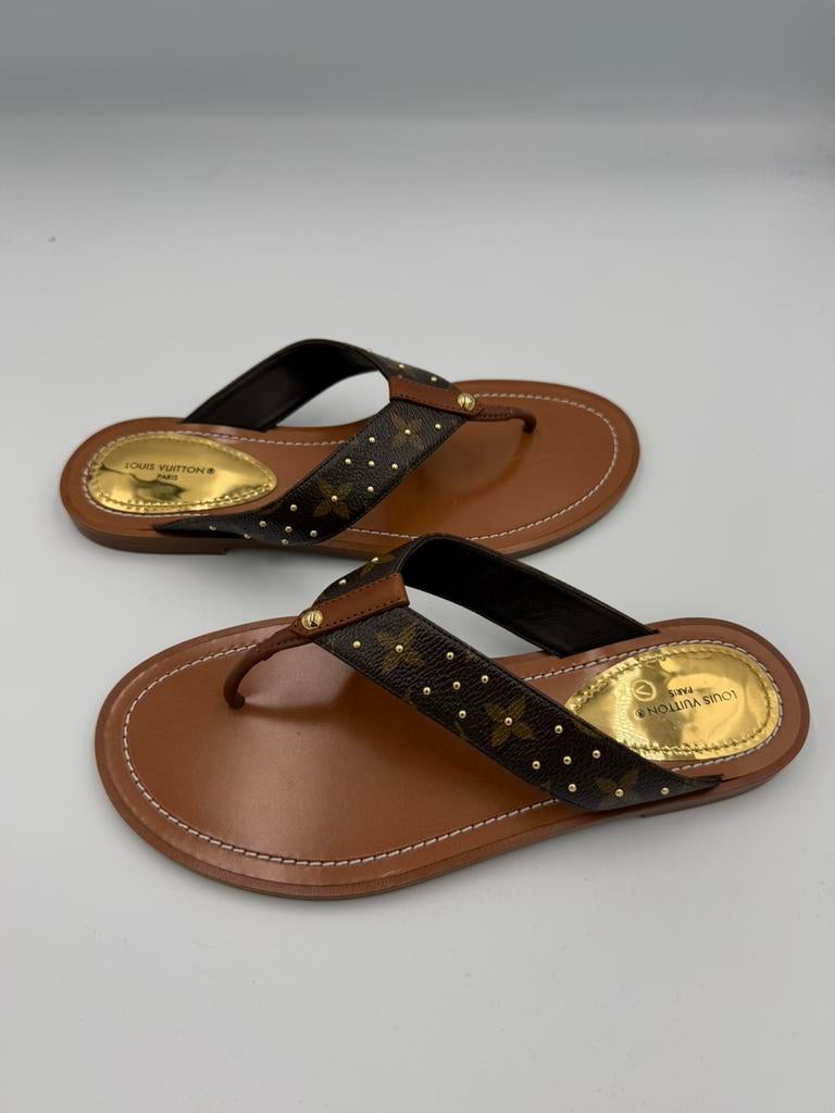 Louis Vuitton teenslippers - bruin - Nieuw - Maat 37, Kleding | Dames, Bruin, Nieuw, Sandalen of Muiltjes, Ophalen of Verzenden