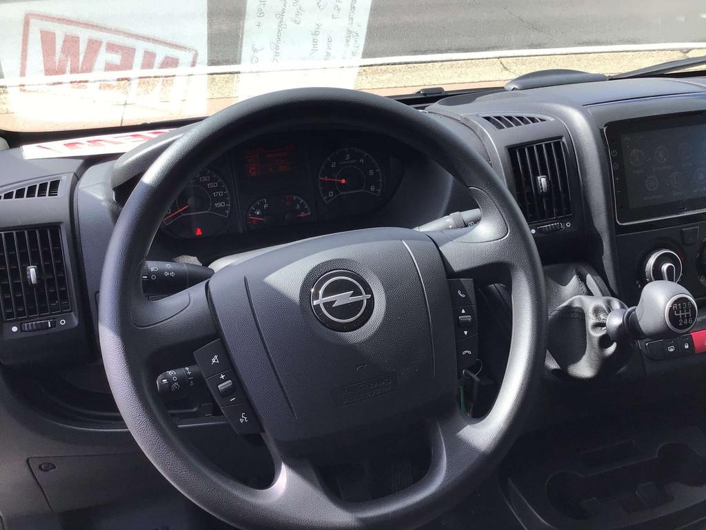 Opel Movano l3h2 140pk 2023 10km full/option 26950e +btw, Stof, Gebruikt, 1 kW, Zwart