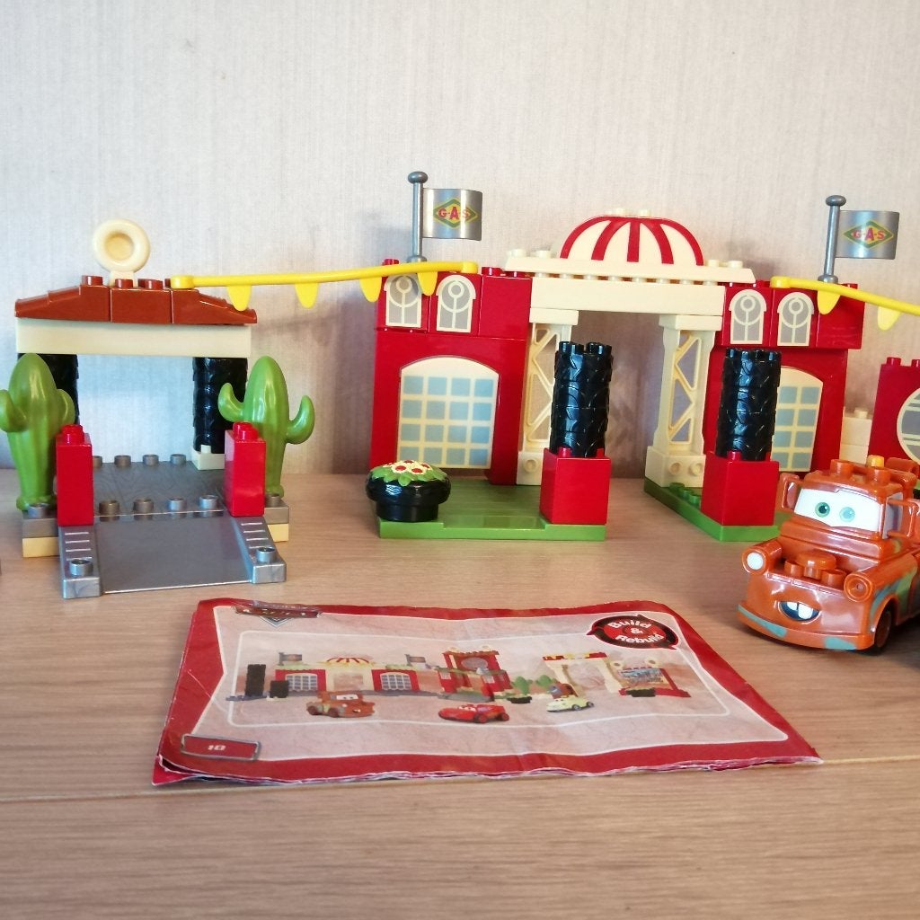 Leuk setje Mega Bloks The World of Cars, Kinderen en Baby's, Speelgoed | Duplo en Lego, Ophalen, Gebruikt, Compleet, Lego