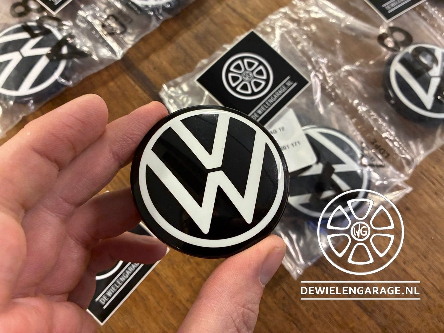 4x VW Naafkap Origineel Nieuw ID Logo 10A 601 171 oa ID.3 ID, Auto-onderdelen, -, -, Nieuw, Ophalen of Verzenden