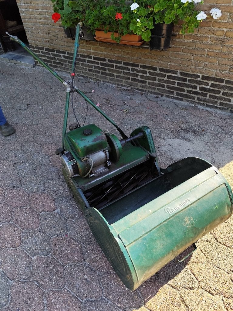 Grasmachien Ransomes, Ophalen, Gebruikt, Benzine-grasmaaier, 50 cm of meer