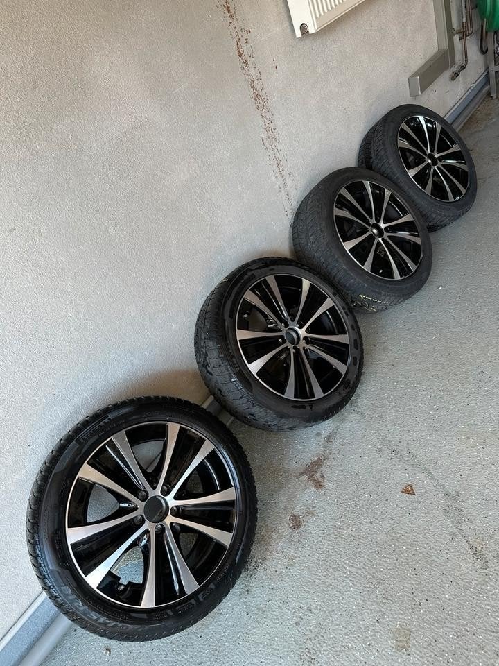 Mercedes E classe, Autos : Pièces & Accessoires, Pneus & Jantes, Enlèvement, Pneus hiver, Pneu(s)