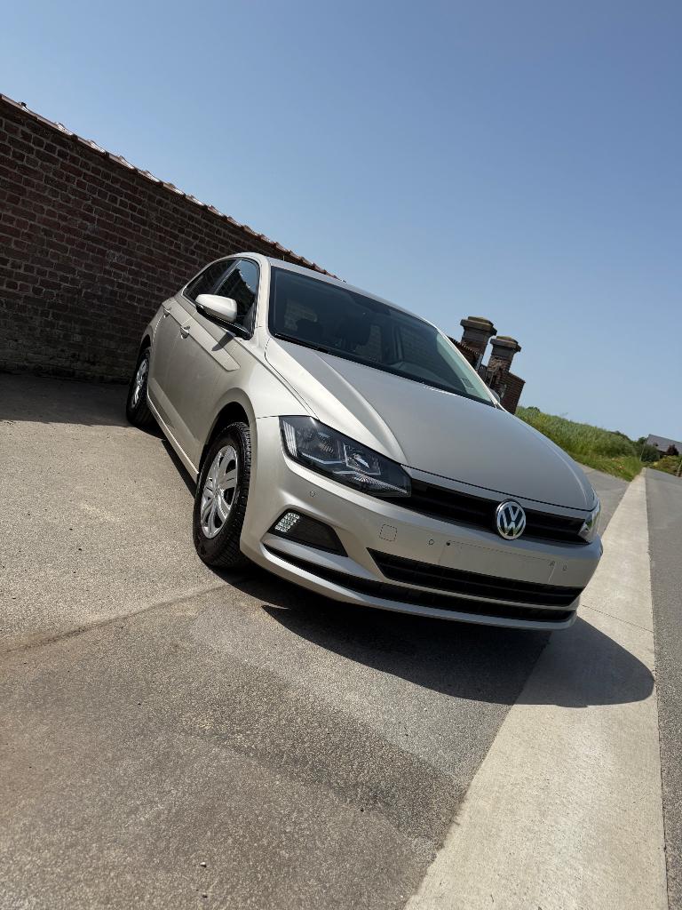 Volkswagen polo, Argent ou Gris, Achat, Euro 6, Boîte manuelle