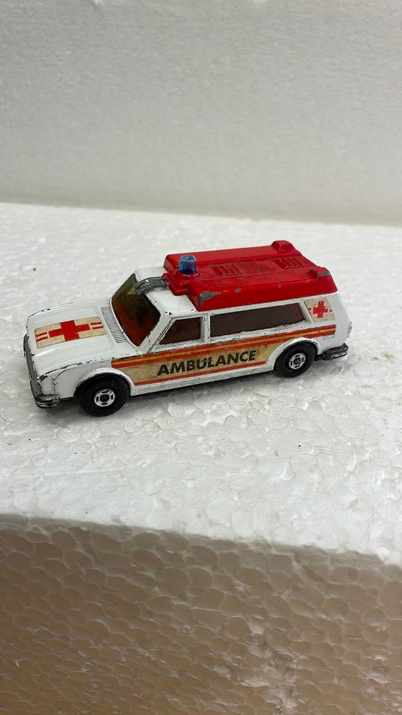 Matchbox Speedkings 49 Ambulance, Ophalen of Verzenden, Zo goed als nieuw