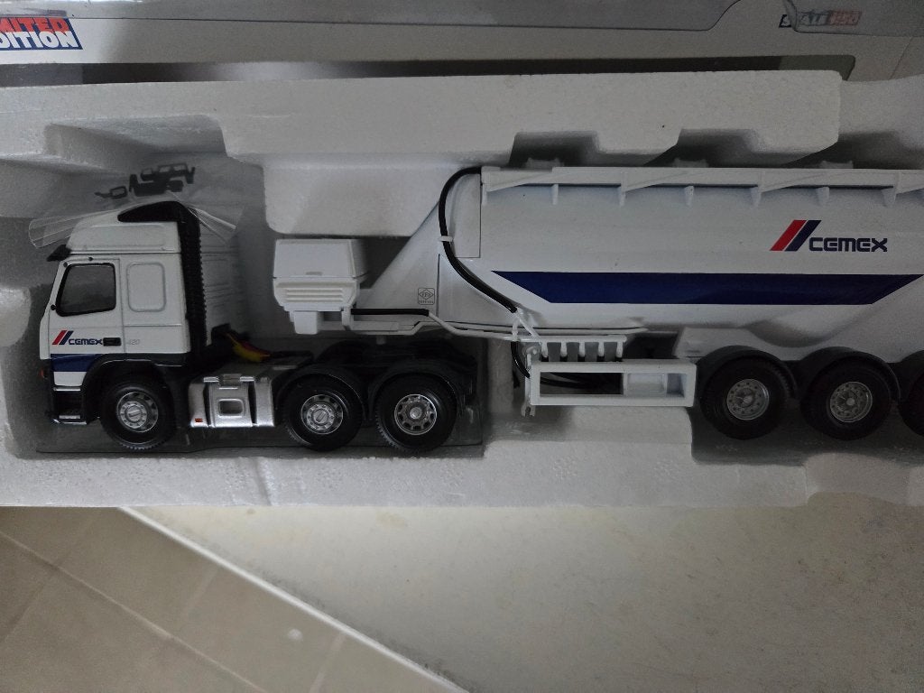 Corgi CC 13518, Enlèvement ou Envoi, Neuf, Bus ou Camion, Corgi