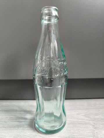 Op zoek : Coca Cola flesje jaren 70-80, Verzamelen, Ophalen of Verzenden, Zo goed als nieuw