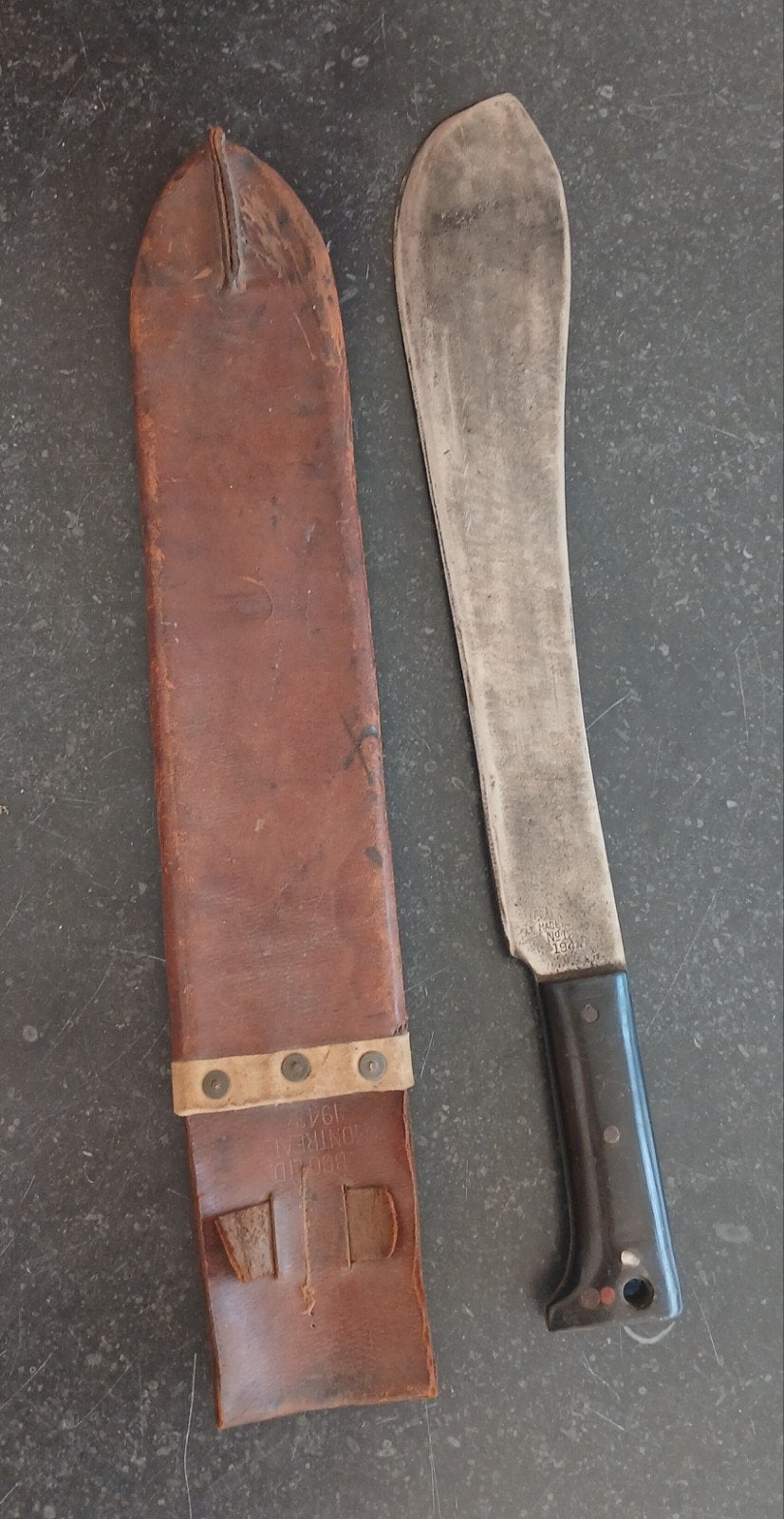 machette militaire, Collections, Enlèvement