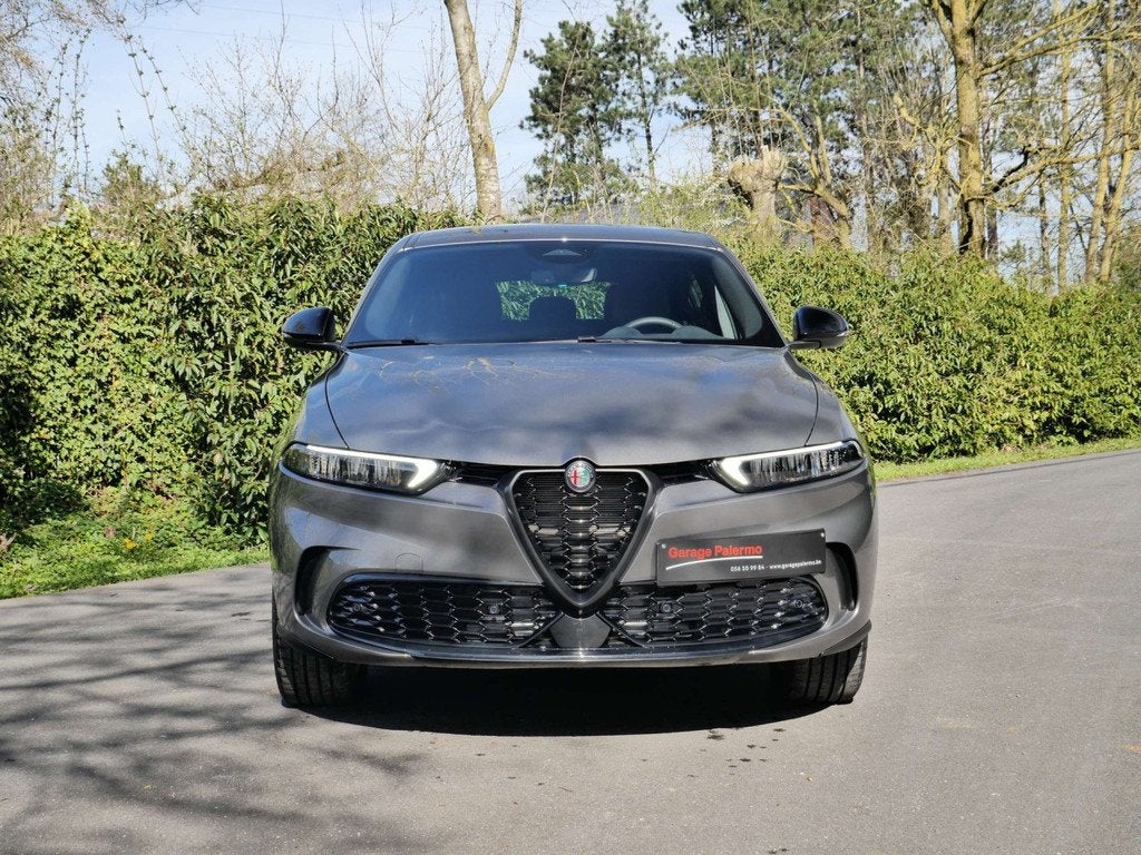 Alfa Romeo Tonale PHEV Q4 Sprint, GARANTIE TOT 4DE JAAR, Auto's, Gebruikt, 5 zetels, Hybride Elektrisch/Benzine, 131 pk