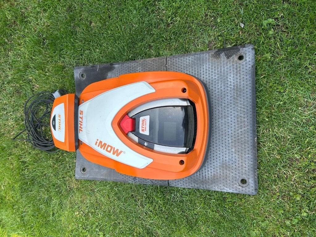 robotmaaier Stihl imow RMI 422 P, Jardin & Terrasse, Tondeuses robotisées, 20 à 25 cm, Avec capteur de pluie, Utilisé, Enlèvement