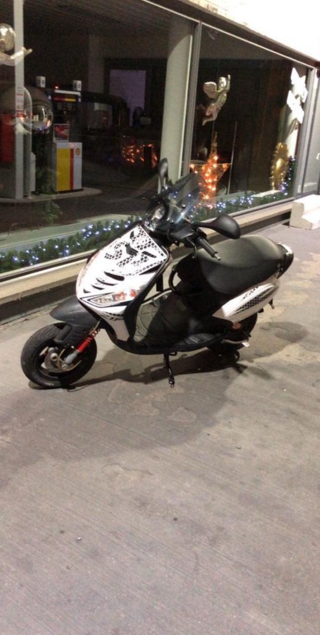 Piaggio zip 2t h2o blok, Ophalen of Verzenden, Zo goed als nieuw, Elektrisch