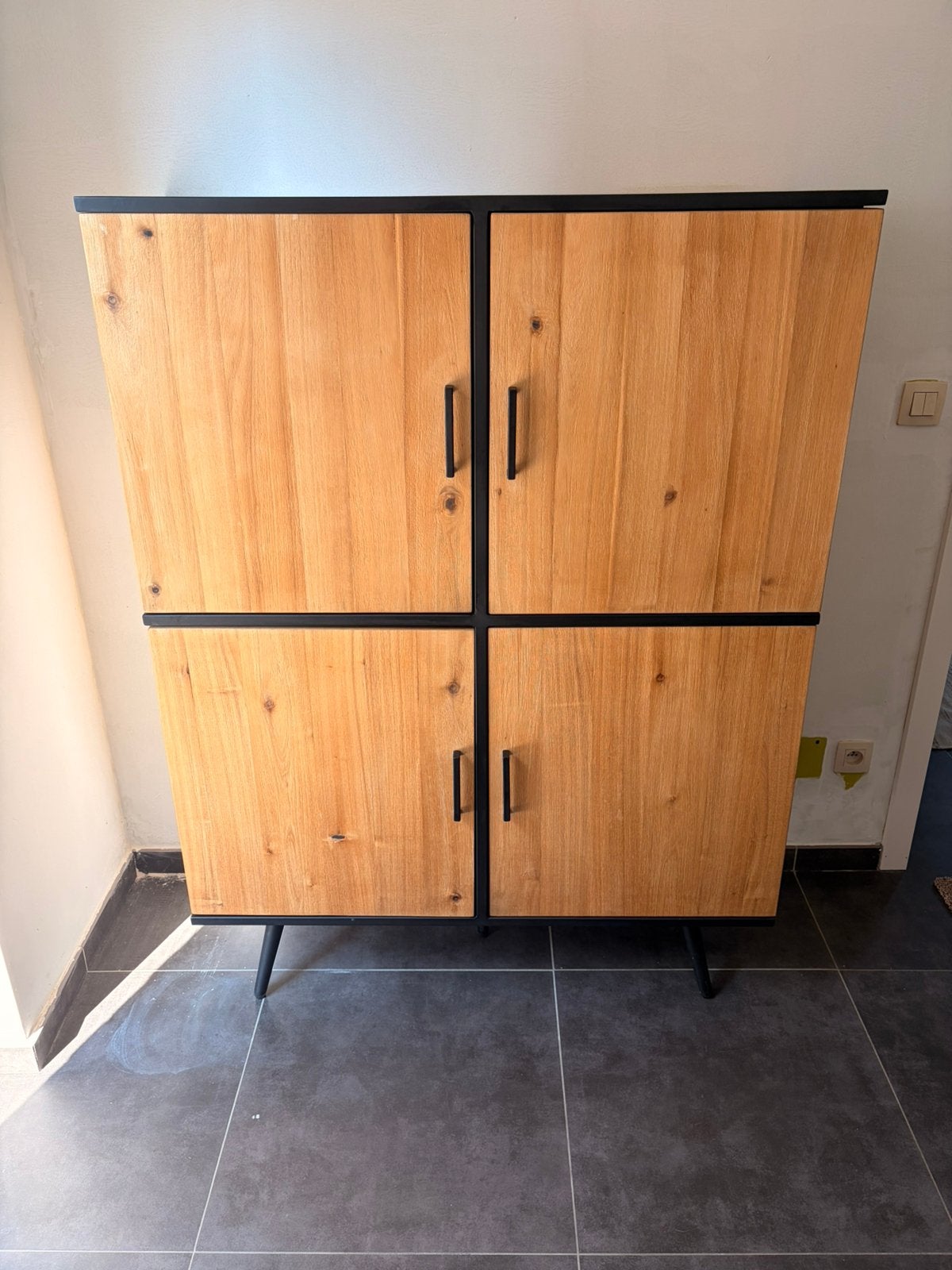 Armoire design en bois massif - Xooon, Enlèvement, Comme neuf