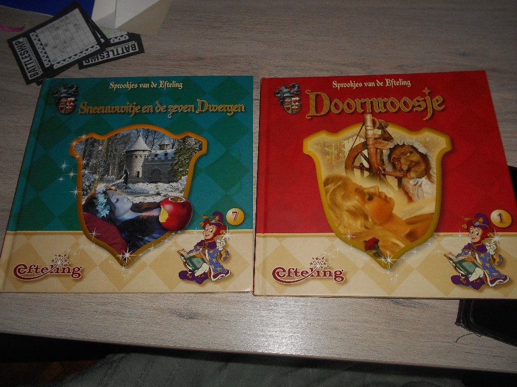 2 sprookjesboeken van de efteling, Ophalen of Verzenden, Zo goed als nieuw