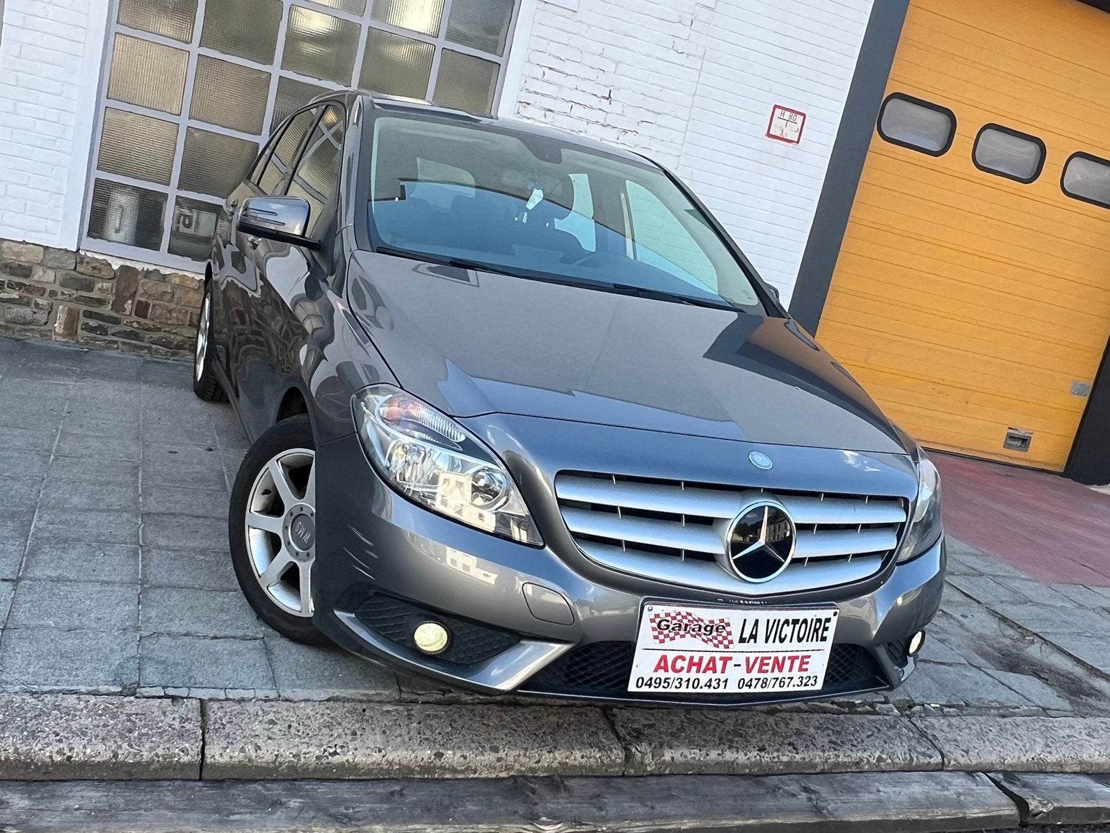 Mercedes CLasse b180 CDI 2014 année 236000km 0032478767323, Auto's, Mercedes-Benz, Voorwielaandrijving, Euro 5, Stof, 4 cilinders