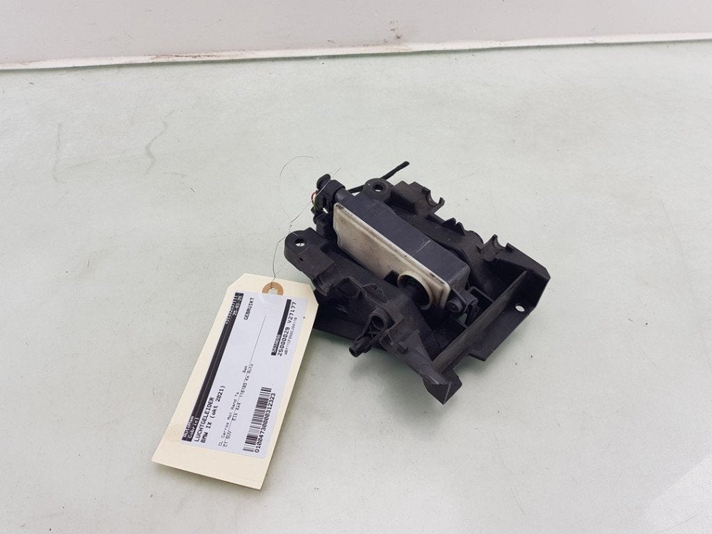 LUCHTGELEIDER BMW iX (I20) (01-2021/-) (|5A1A698|), Gebruikt, BMW